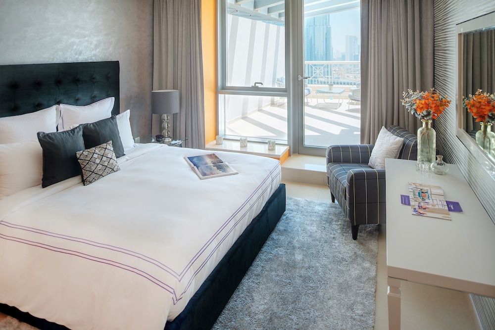 Dream Inn Dubai – 29 Boulevard with Private Terrace