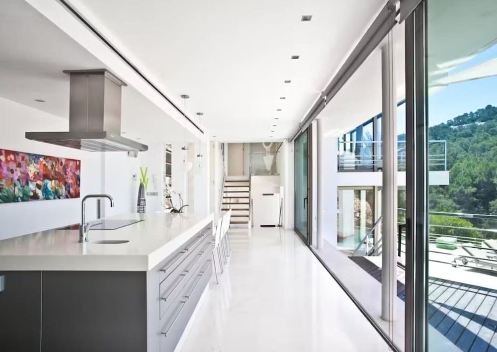 Appealing Villa With Private Terrace