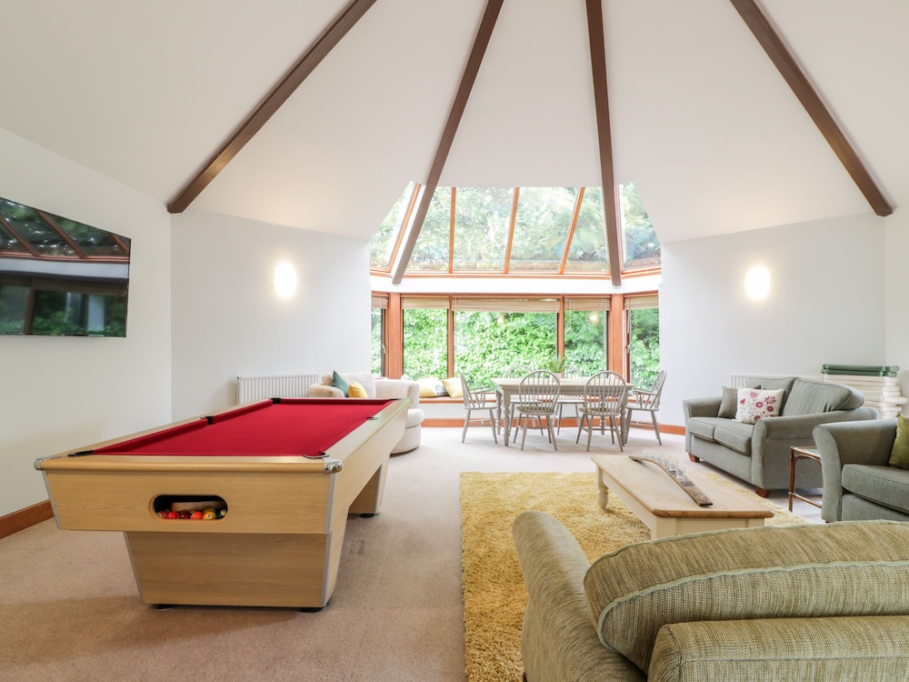 Shieldhill Farm House