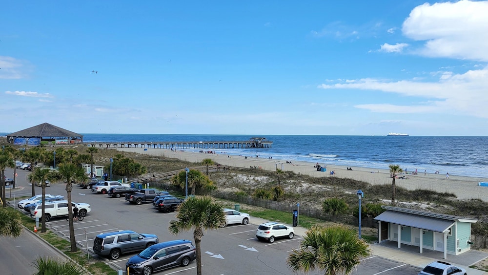Pelican Point by Tybee Vacation Rentals
