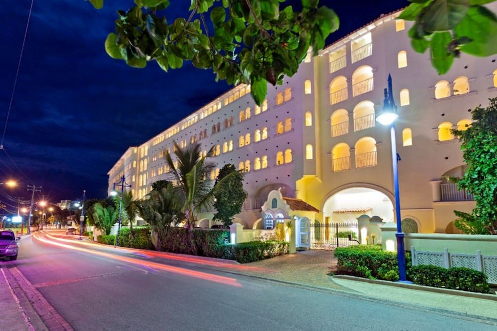 Sapphire Beach 110 2 Bedroom Apts