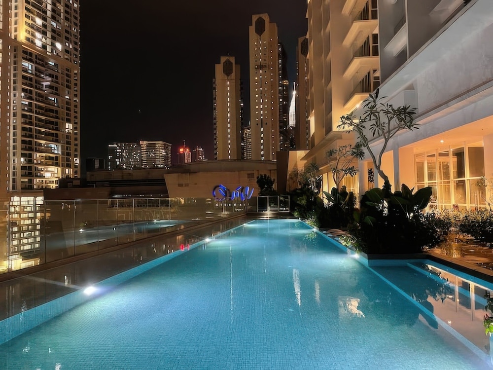 Platinum Quill Apartments Residences