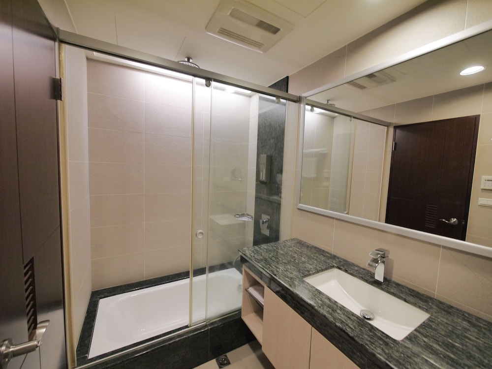 CK Serviced Residence