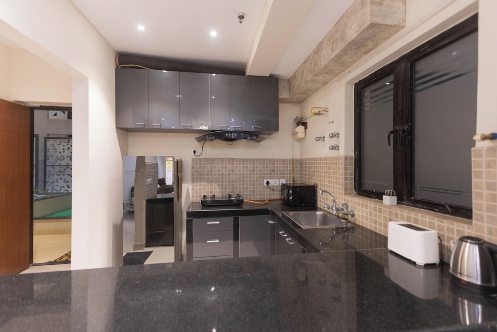 Indigo Studio by Jadecaps Nr. DLF IT Park