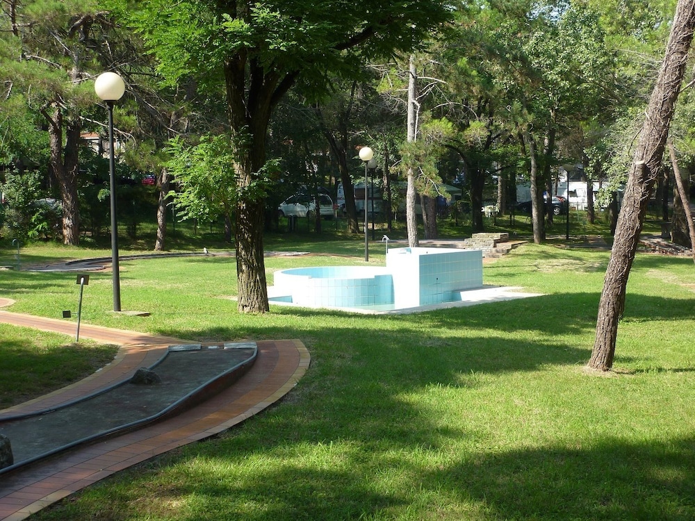 Belvedere Pineta Camping Village