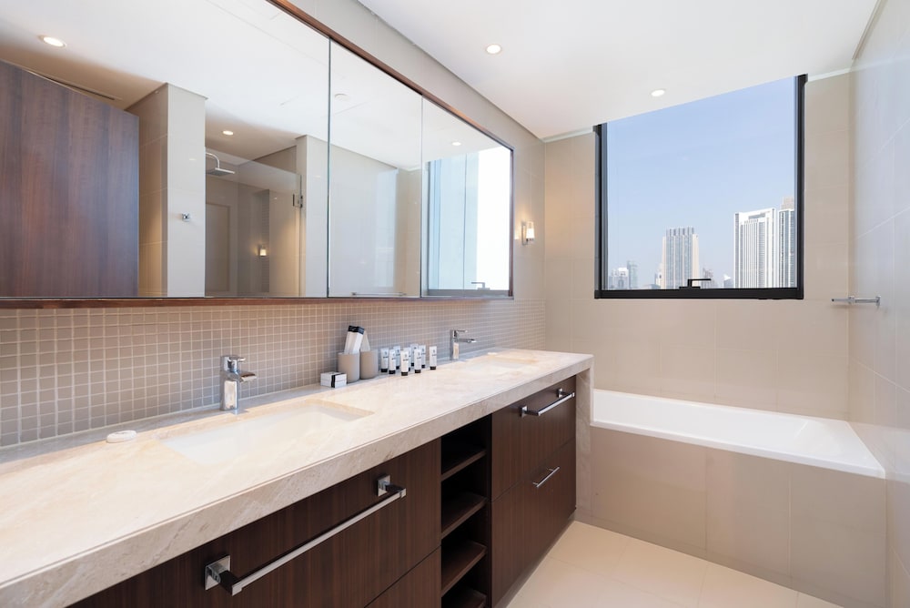 Lux BnB Boulevard Point Burj Views