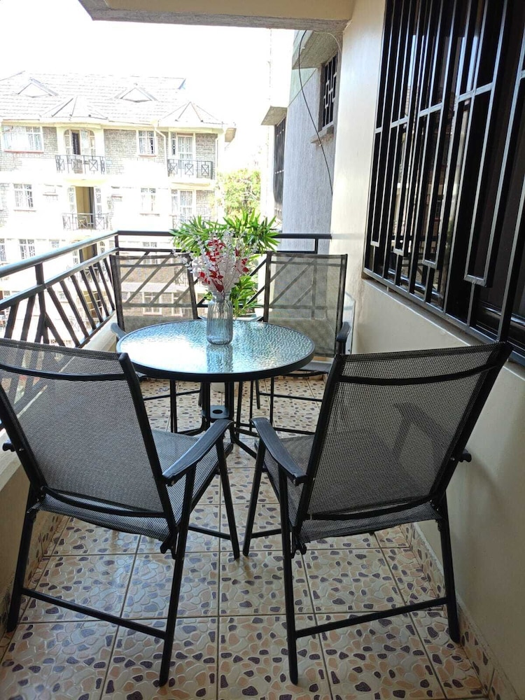 Lux Suites Narayan Apartments Kisumu