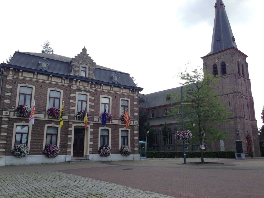 Spacious Villa in Neerpelt near Welvaart Marina, photo 18