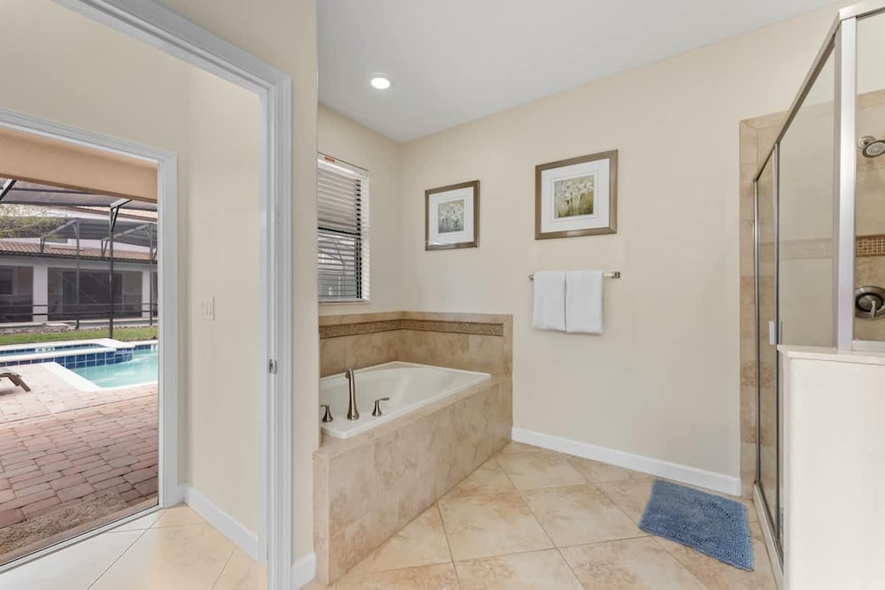 Game Room Large Pool 9BR Disney Area