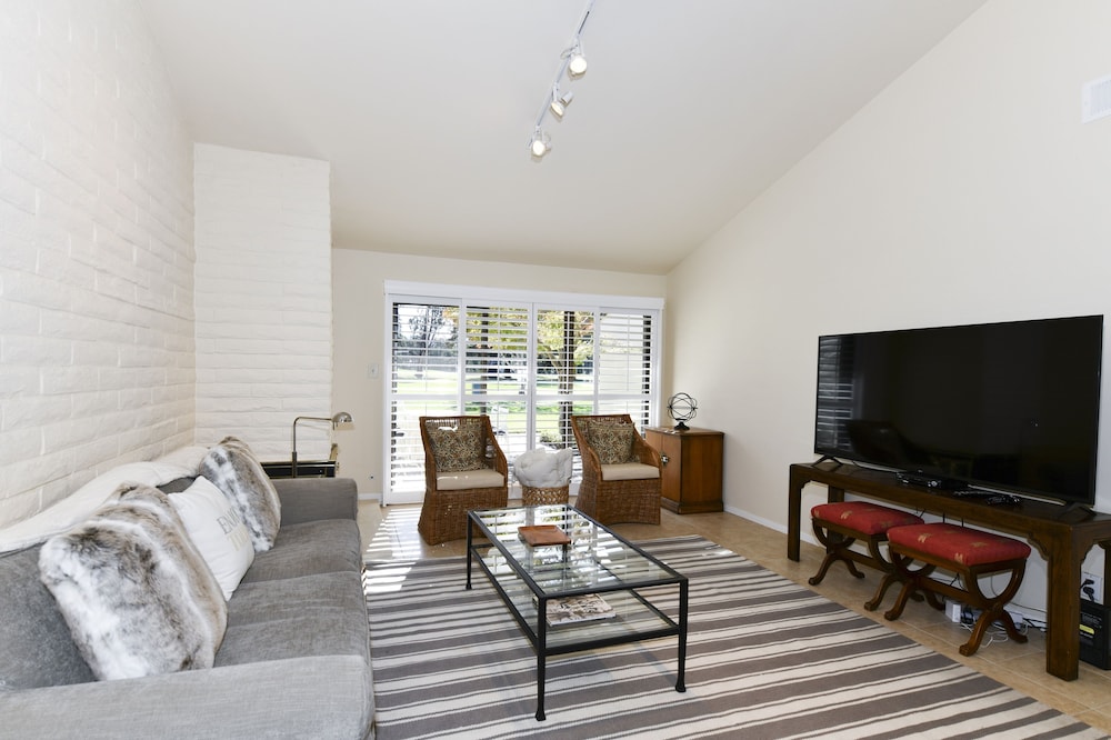 Maui Vacations - 15 Fairways 2 Bedroom Condo by RedAwning - Property Image 6