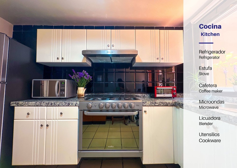 Casita in Coyoacan Comfort and Location