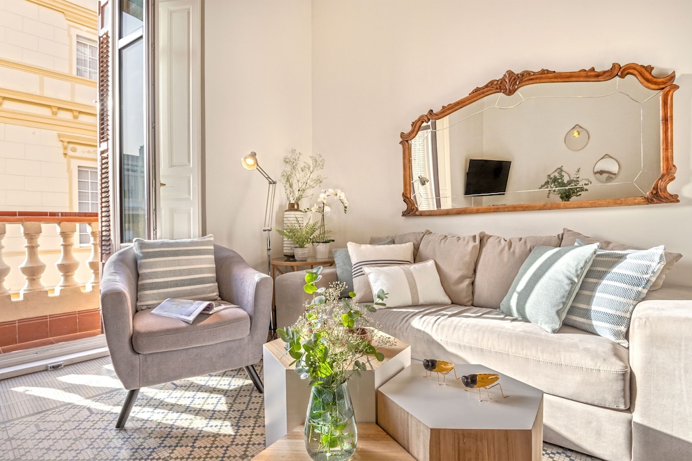Genteel Home Cervantes