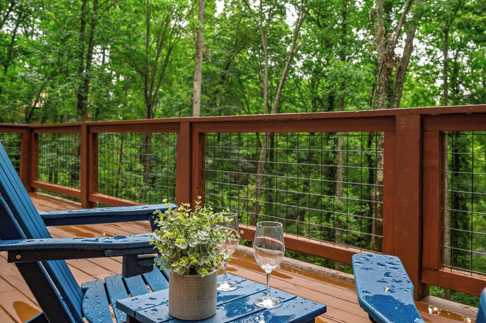 Theo's Treehouse