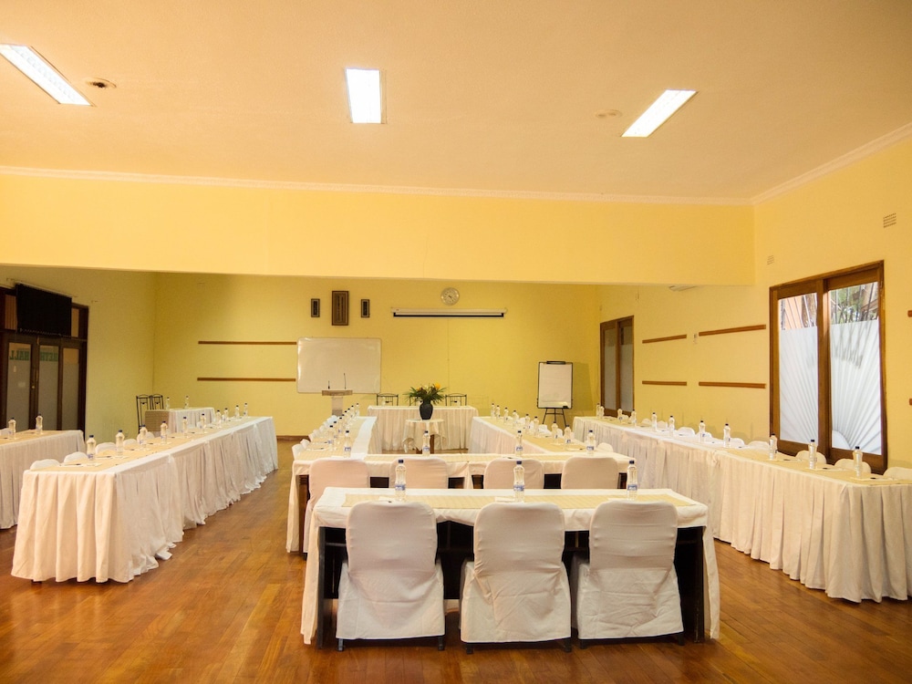 Meeting & Event Spaces
