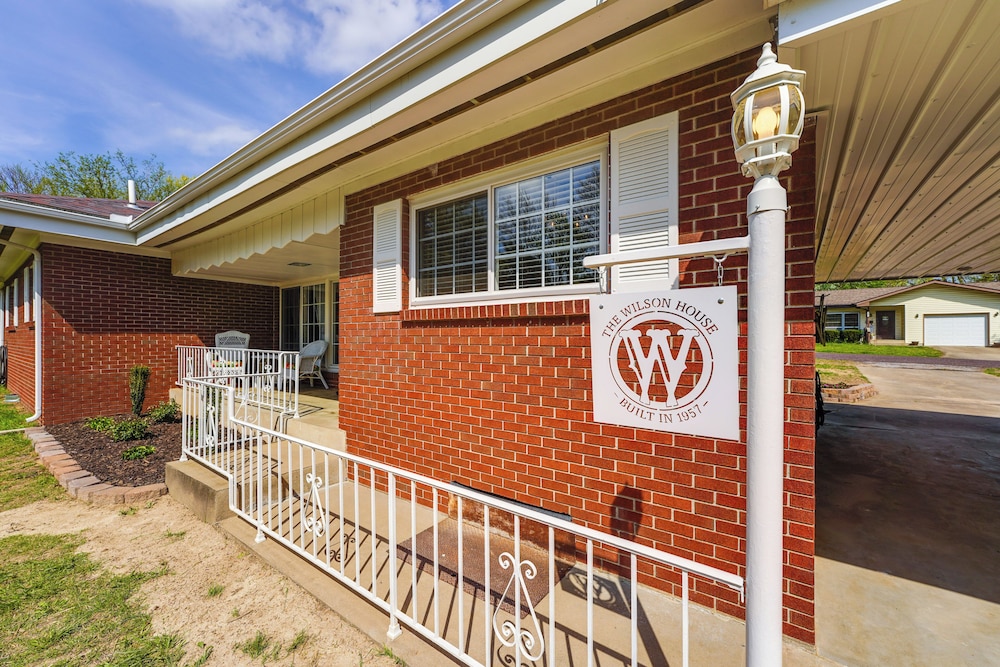 Mid-century 1950s Retreat w/ Carport in Monett!