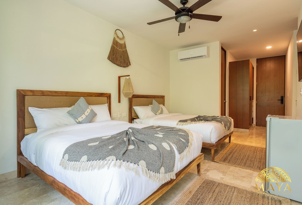 NHOA 206A Lux 2BR Jungle View Aldea Zama