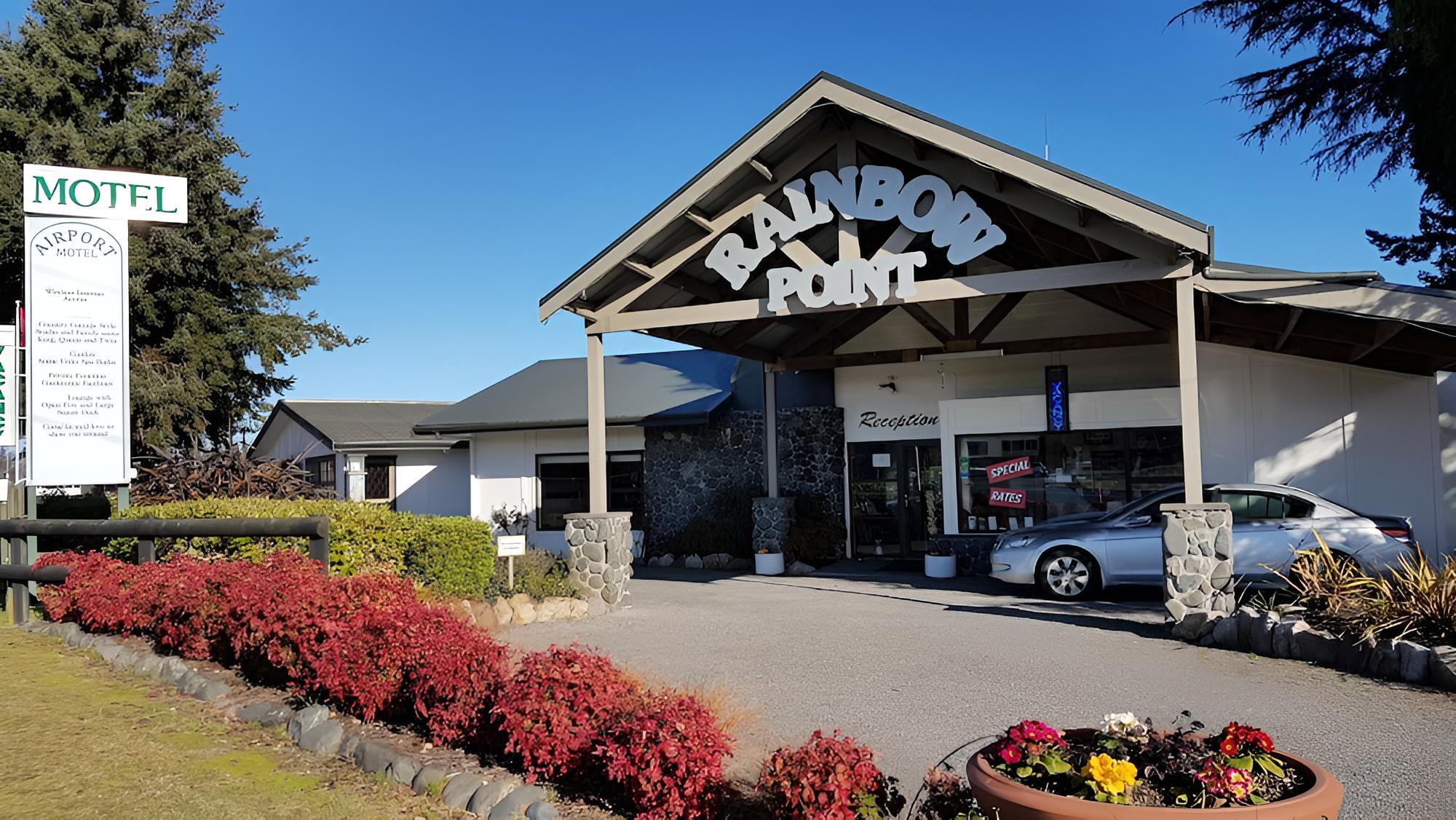 Rainbow Point Motel