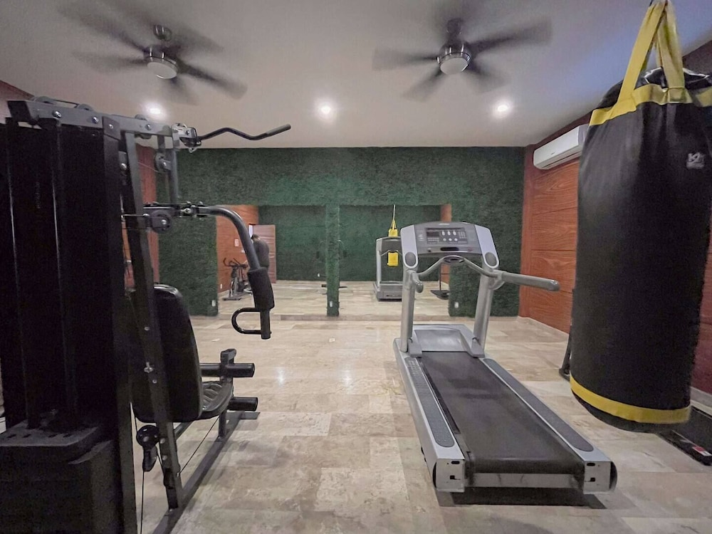 Spacious Penthouse at Viva Residences