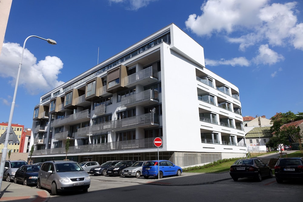 Hotel EEL Brno apartments - Image 1
