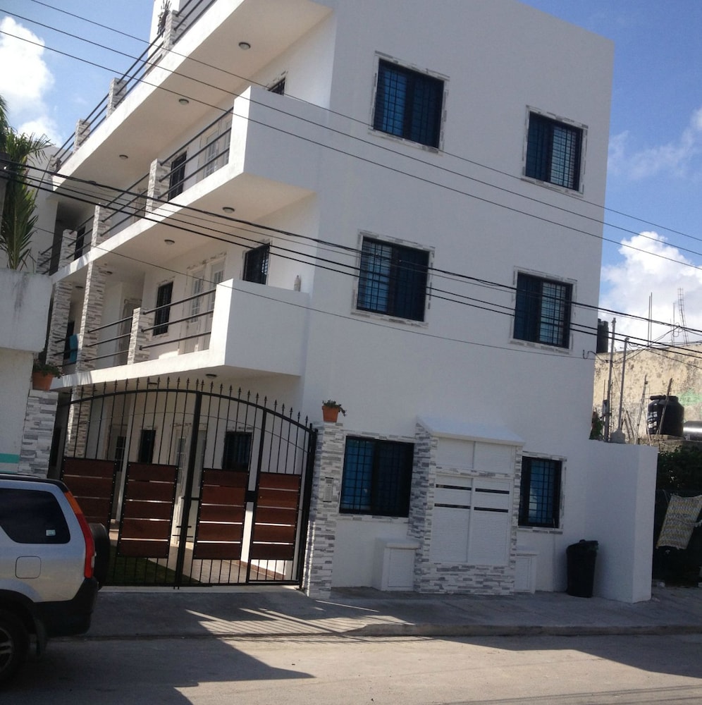 Ca' del Sol Condo Hotel