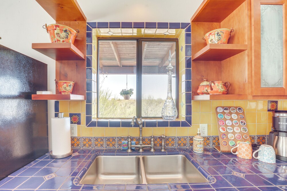 Near Hiking: Mtn-view Tucson Studio Retreat