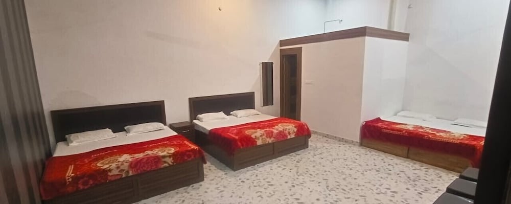Nisha Guest Inn