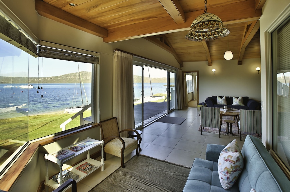 Sandbaai Villa Langebaan 7 sleeper view 3