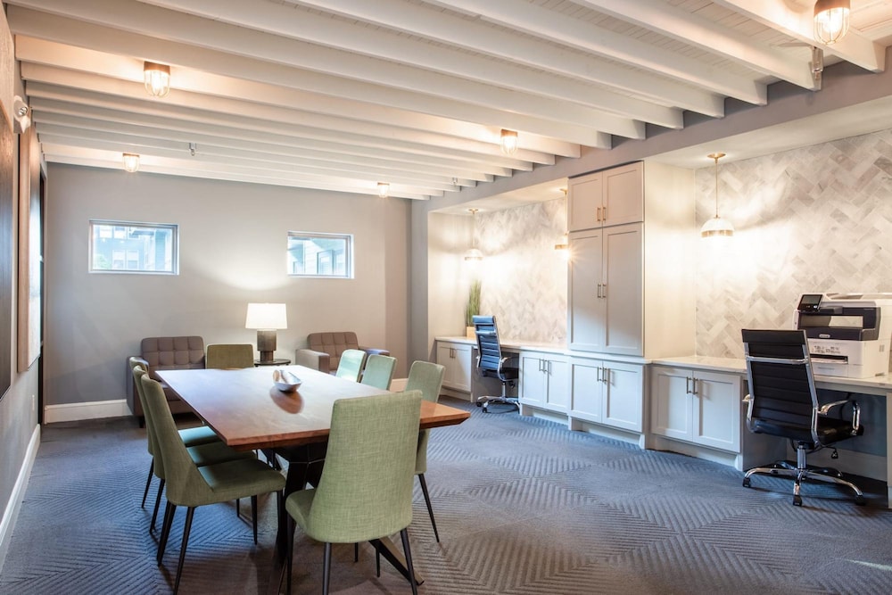meeting & event spaces