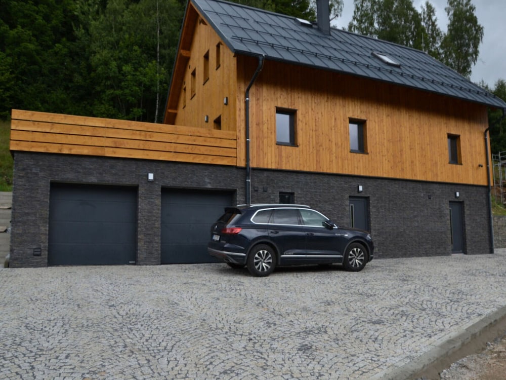 Holiday Villa in Beautiful Location