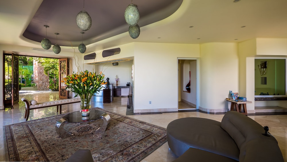 P V South Shore Luxury Accommodations view 2