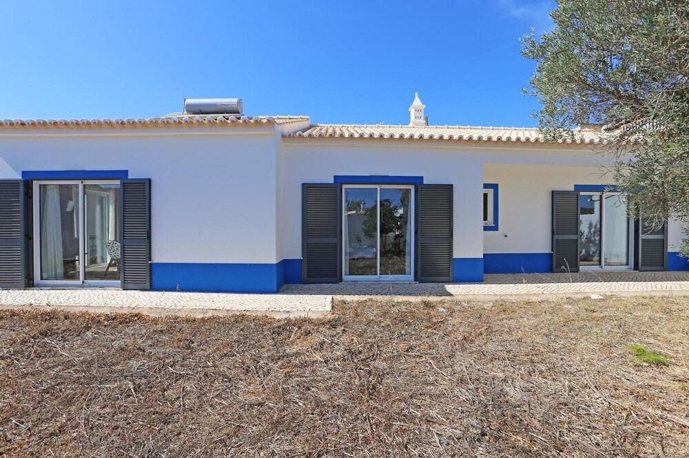 D13 - Eiras Velhas Holiday House in Alm Dena