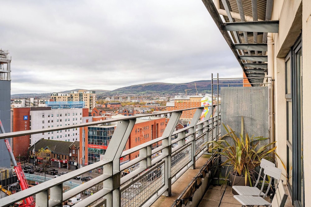 Luxury Apartment Belfast City Centre
