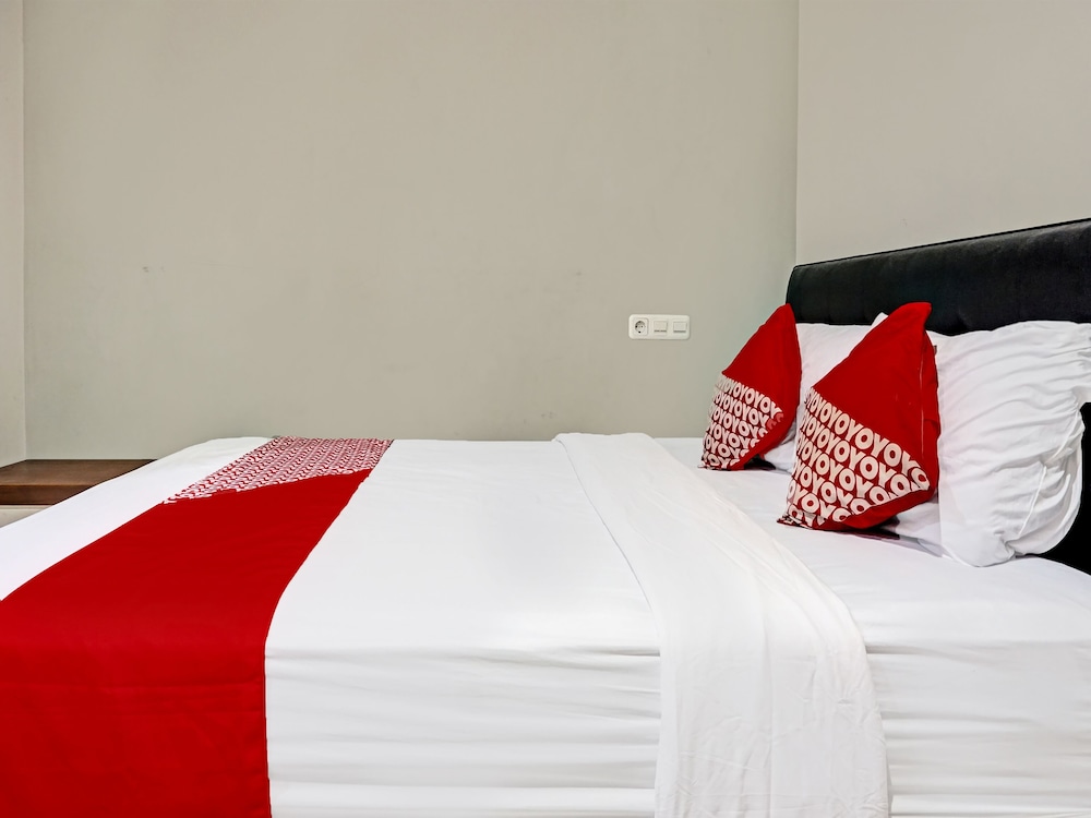 OYO 91812 Nh Kost Syariah - Property Image 10