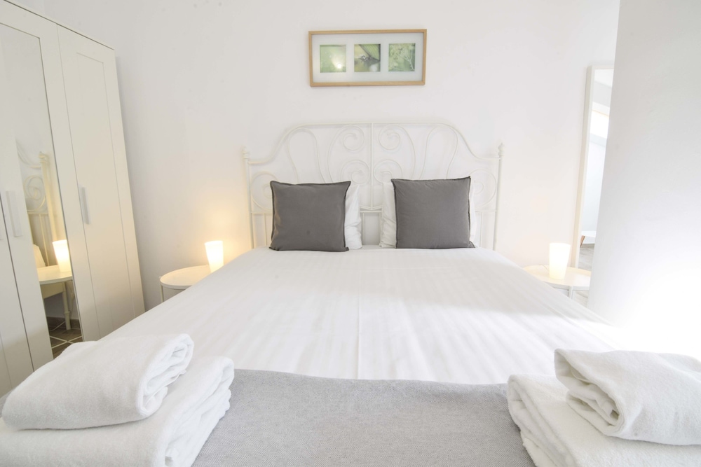 Letmalaga Bishop Orchard