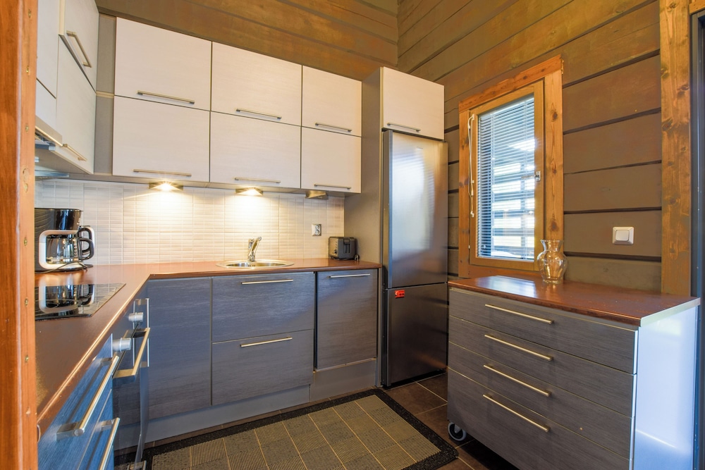 Comfy Cabin in Tahko with Hot Tub. Private Sauna