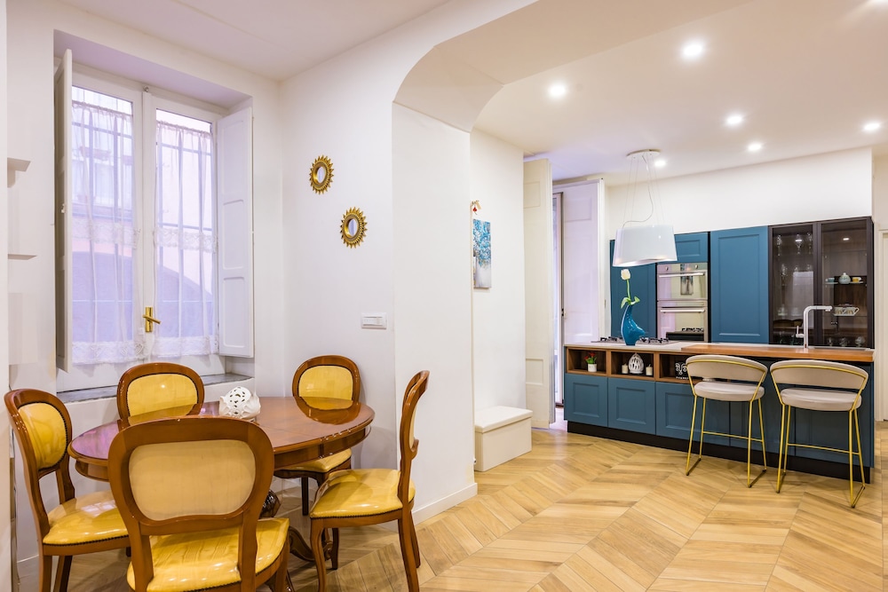 Palazzo Loffredo by Napoliapartments