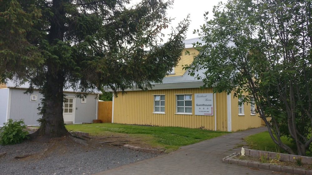 Birta Guesthouse