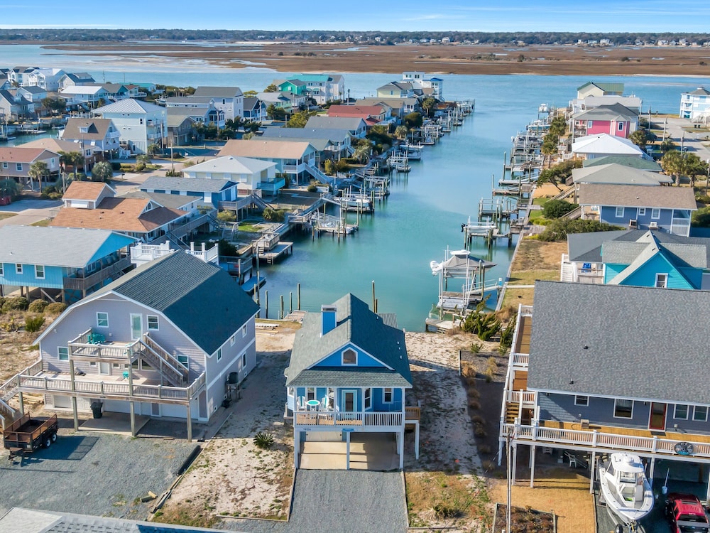The Last Dollar Cottage by Topsail Realty