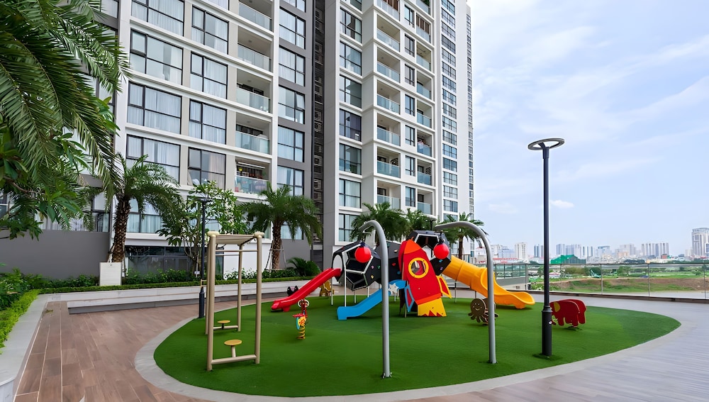 Daisy Homestay - Vinhomes Sky Lake