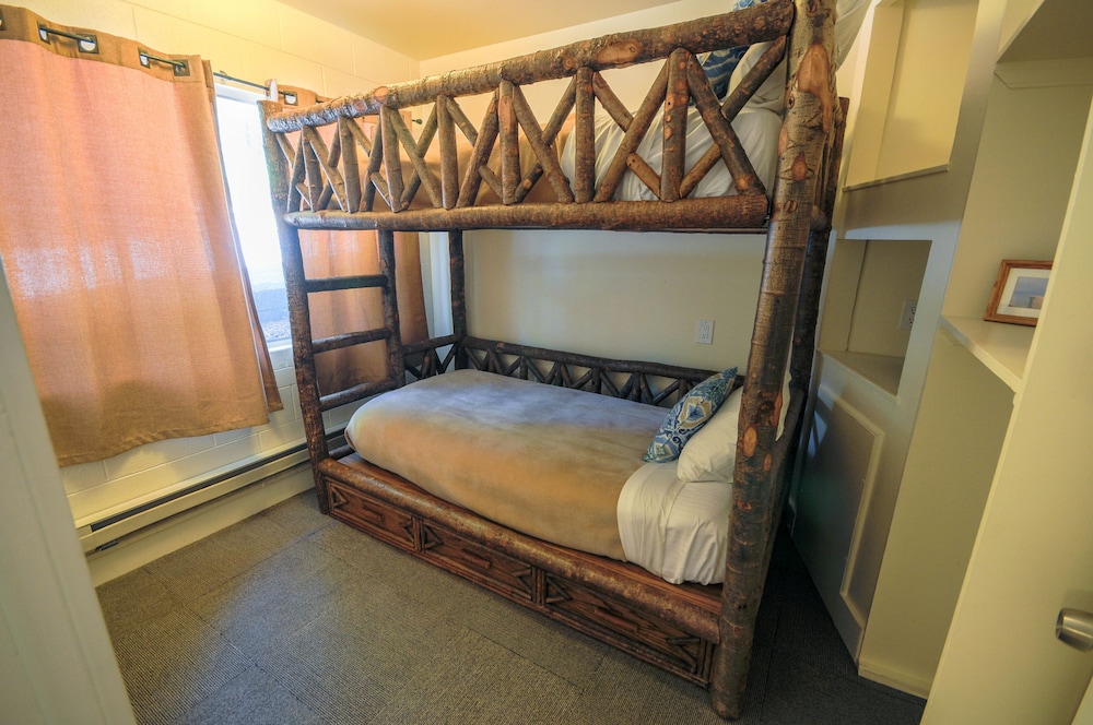 Tahoe Vistana Inn - Property Image 71