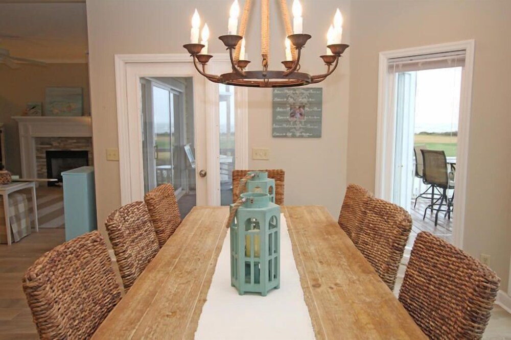 355 Ocean Point Dr view 4