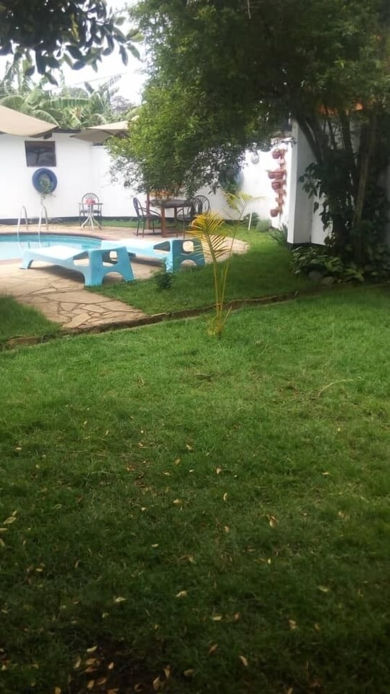 Photo 32