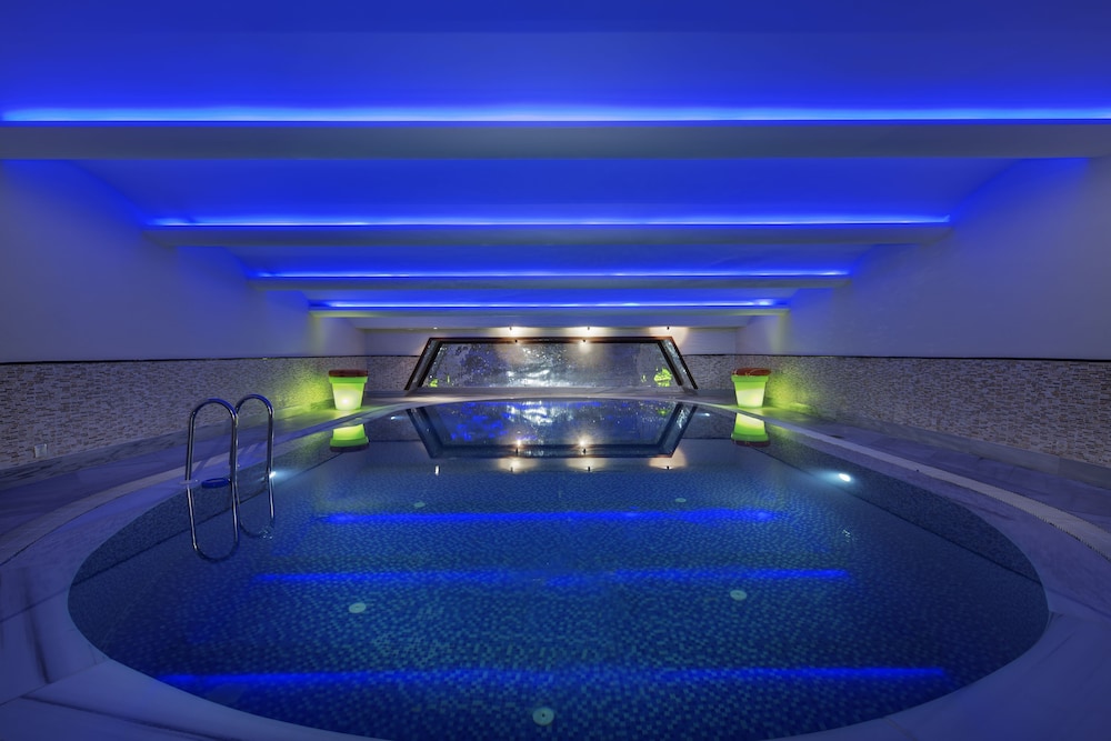 Crowne Plaza İstanbul - Eski Şehir by IHG - Image 35