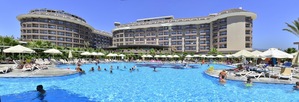 Sunmelia Beach Resort Hotel & Spa