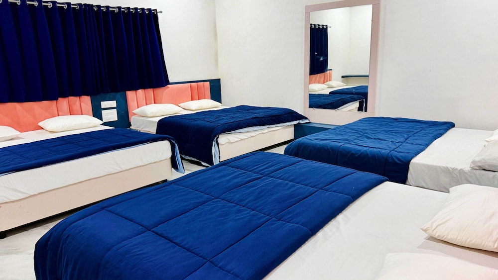 Hotel Raj Inn