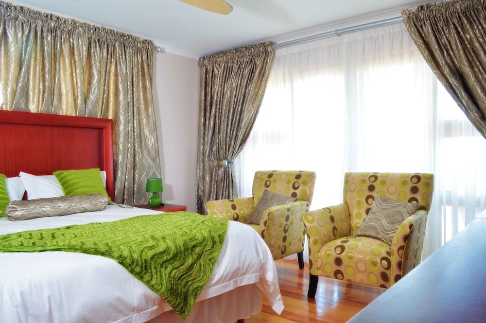 Empoza Seaview Guesthouse