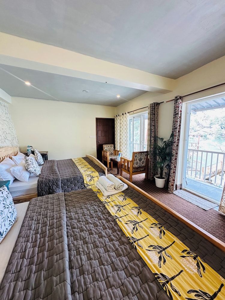 Echor Malusara Lakeview Retreat Bhimtal