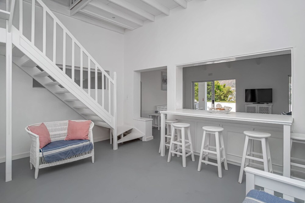 Unwind in Coastal Charm at Villa Santorini view 5