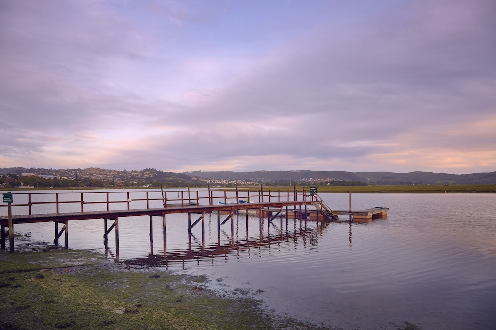 Knysna River Club by First Private Stays