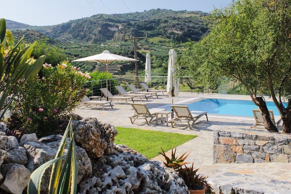 ReCrete - Retreat in Crete